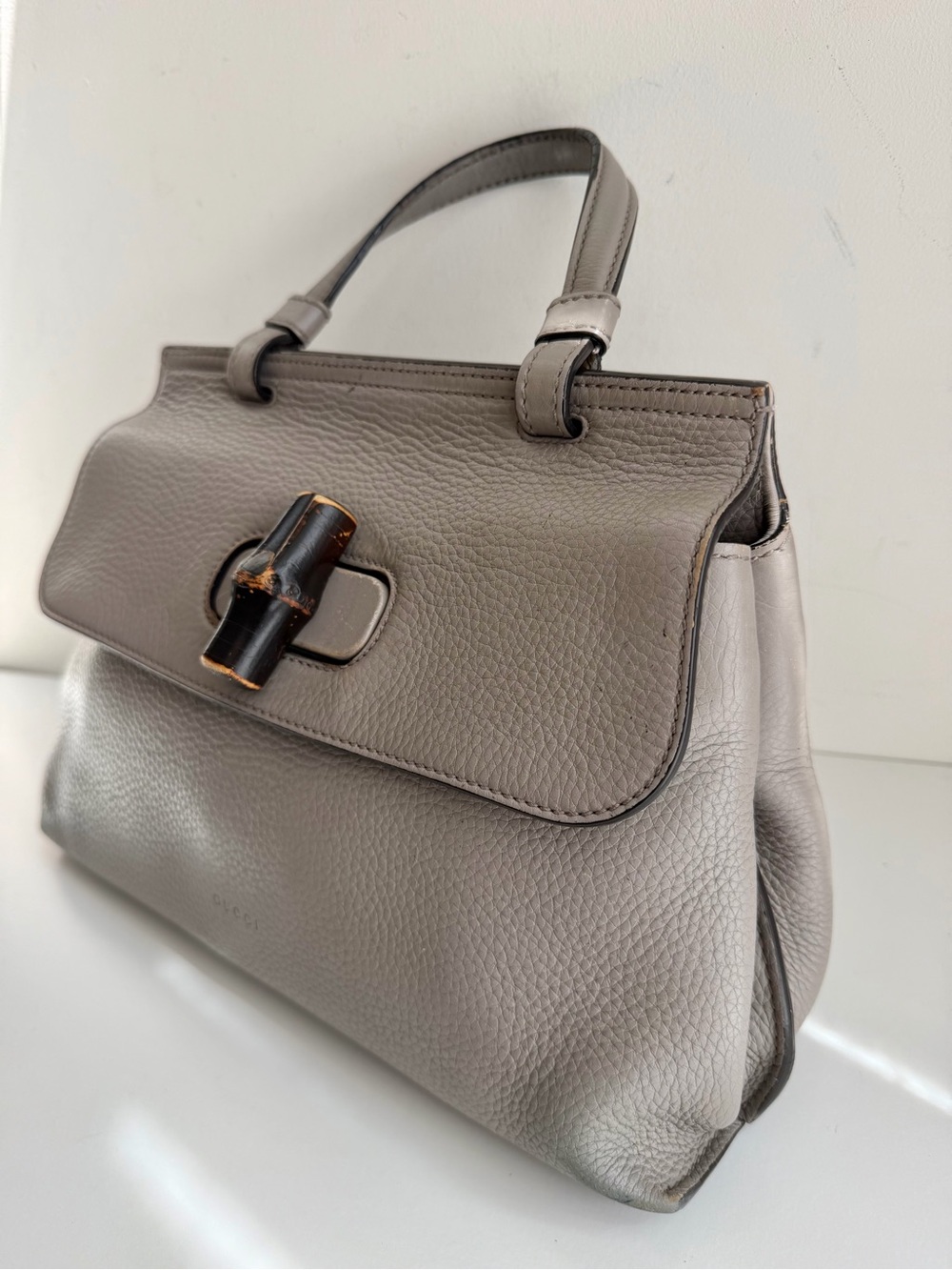 Authentic GUCCI Bamboo Small Daily Satchel Leather Bag - no bag strap - Picture 3 of 16